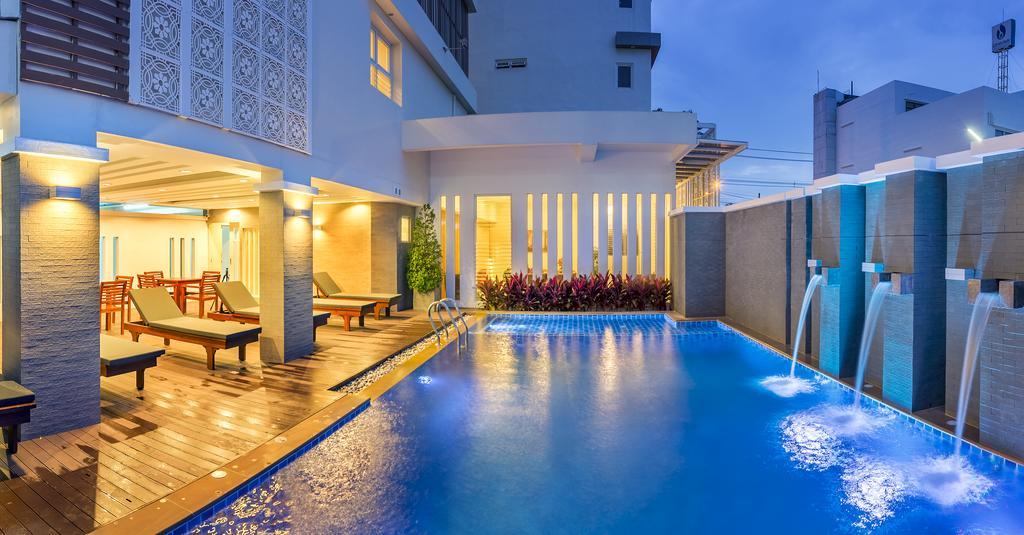 Ratana Hotel Rassada, Phuket Town- Sha Extra Plus Kültér fotó
