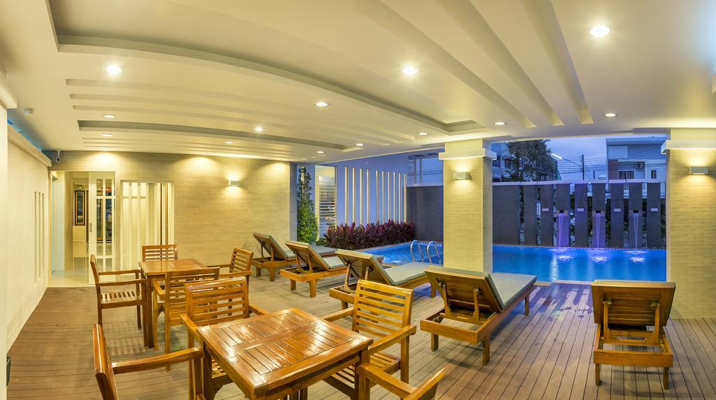 Ratana Hotel Rassada, Phuket Town- Sha Extra Plus Kültér fotó